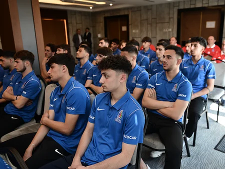 AFFA rəhbərliyi U-21 millisinin düşərgəsini ziyarət edib