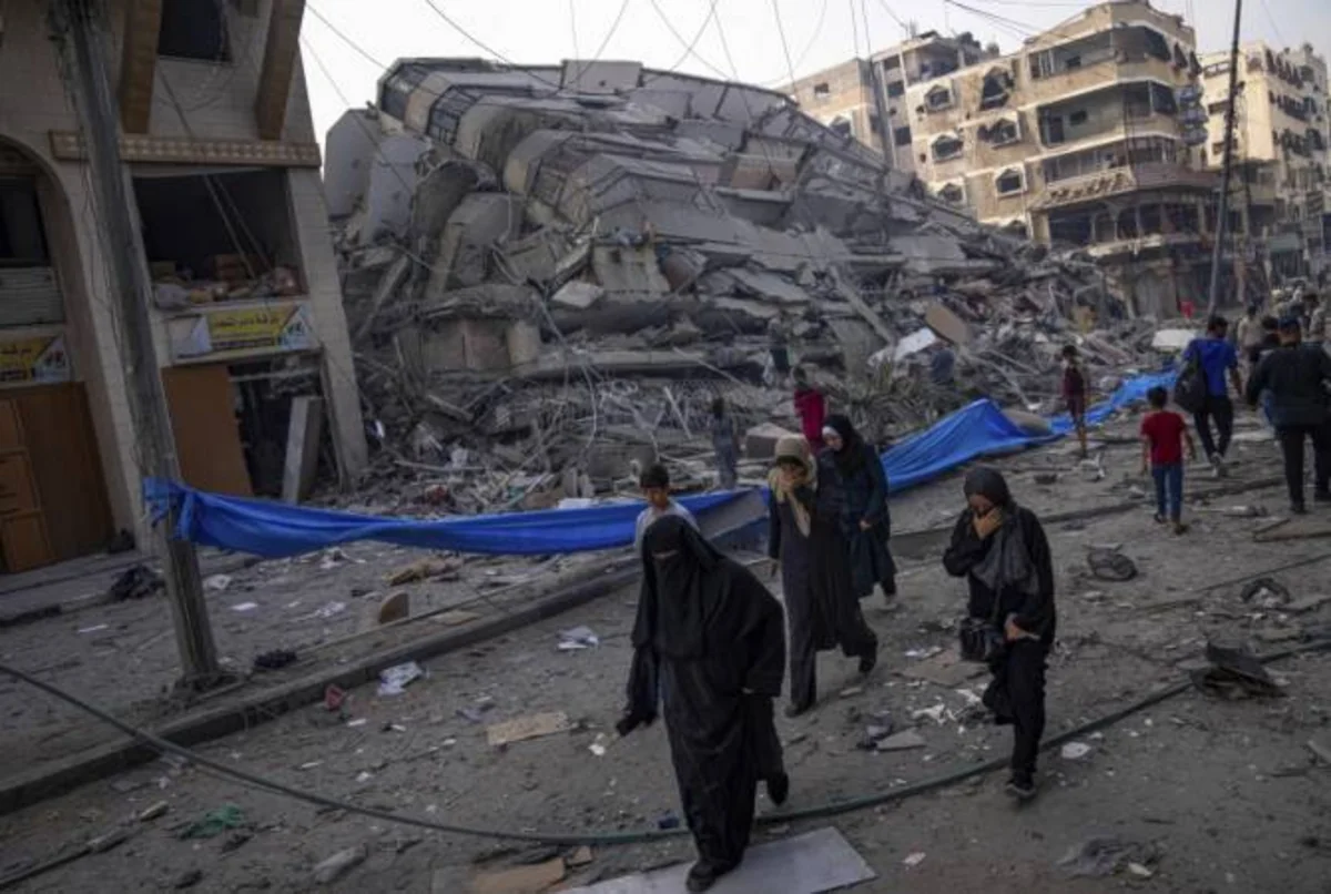 Palestinian death toll in Gaza Strip exceeds 33,000