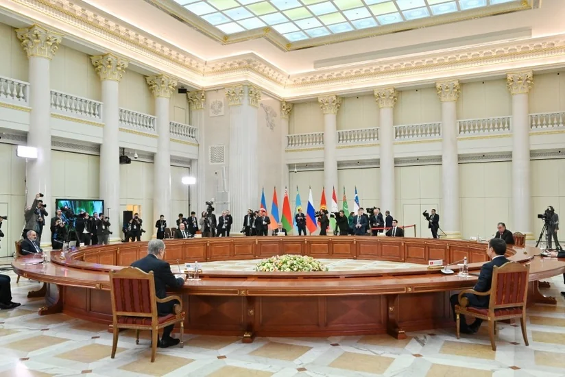 President Ilham Aliyev attends informal dinner of CIS heads of state