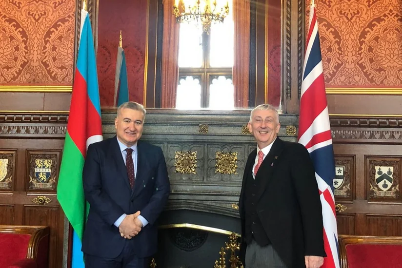 Посол Азербайджана встретился со спикером палаты общин Великобритании