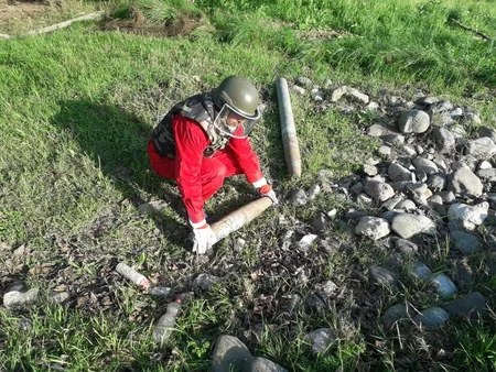 Ağstafa rayonunda 2 ədəd raket tapılıb