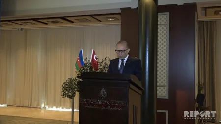 İstanbulda 28 May - Respublika Günü münasibəti ilə təntənəli mərasim keçirilib
