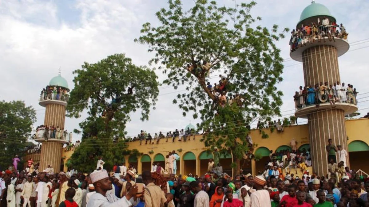 14 people killed after trailer rammed into worshippers in Nigeria