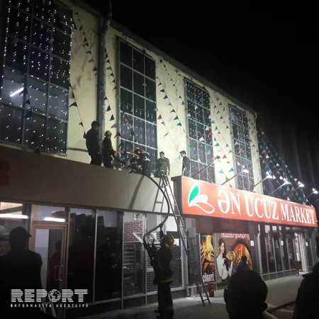 В Азербайджане в магазине произошёл пожар - ФОТО
