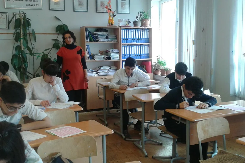 5-9-cu sinif şagirdlərinin məktəbə getməsi ilə bağlı qərar veriləcək