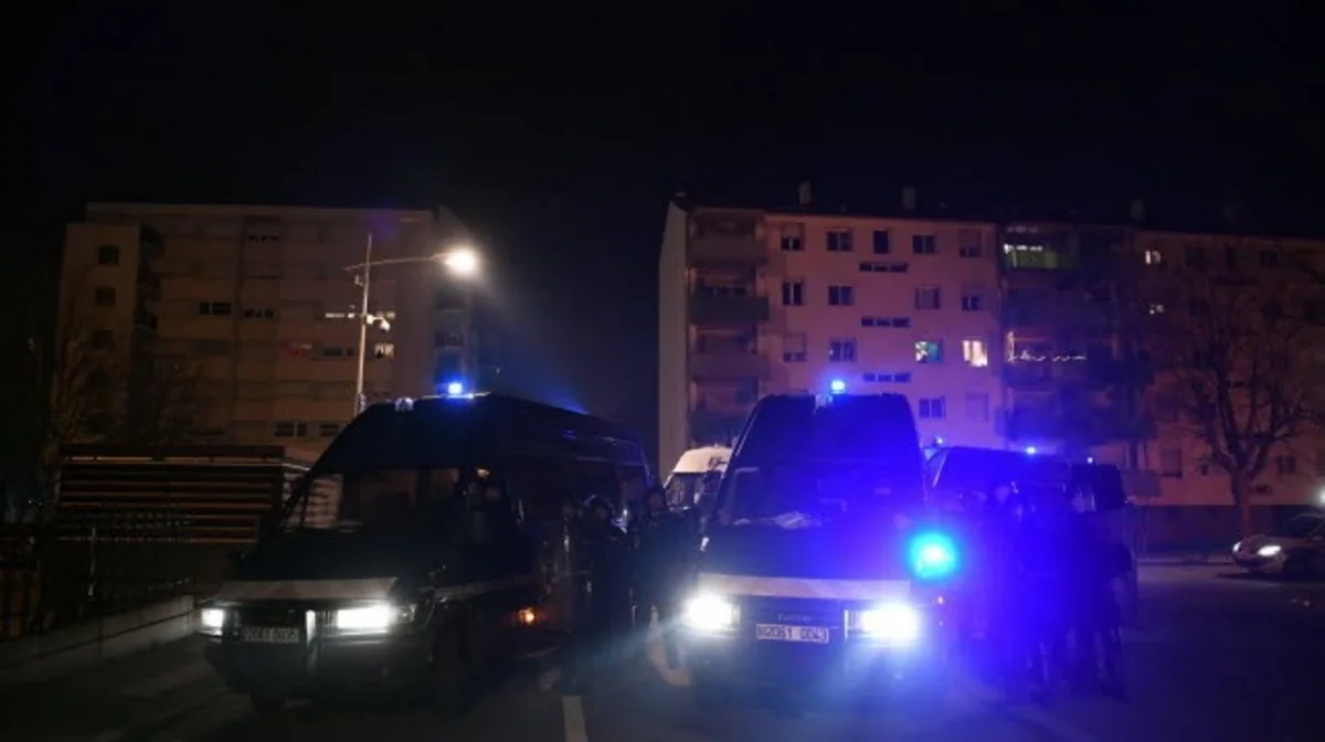 Strasburqda Yeni il gecəsində naməlum şəxslər 220 avtomobili yandırıb