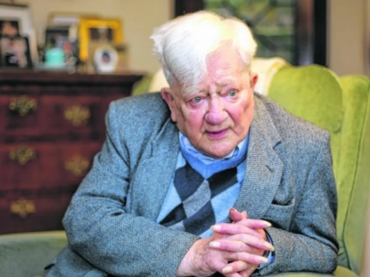 Tanınmış ingilis yazıçısı vəfat edib