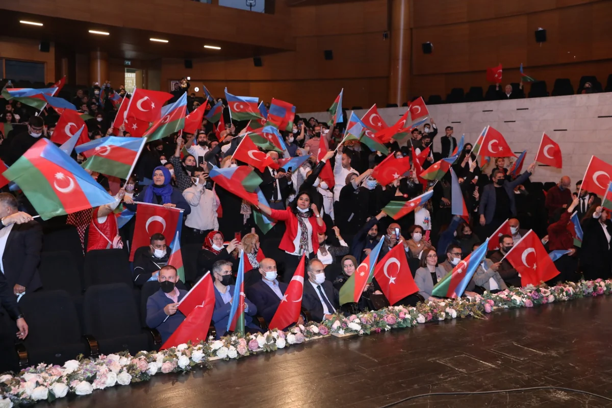 Zəfər Günü Bursada da qeyd edilib