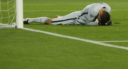 В Лиге Чемпионов УЕФА стартовала четвертьфинальная стадия - ВИДЕО