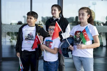 Şəhid İlkin Əhədzadənin ailəsi Türkiyəyə yola salınıb