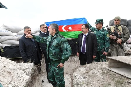 DSX rəisi Ermənistanla sərhədə gedib, döyüş fəaliyyətini yoxlayıb