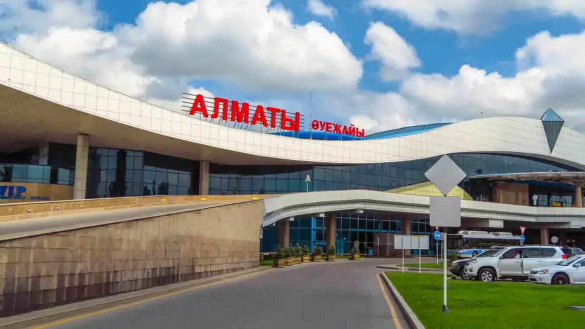 Технический сбой в аэропорту Алматы привел к задержке внутренних рейсов