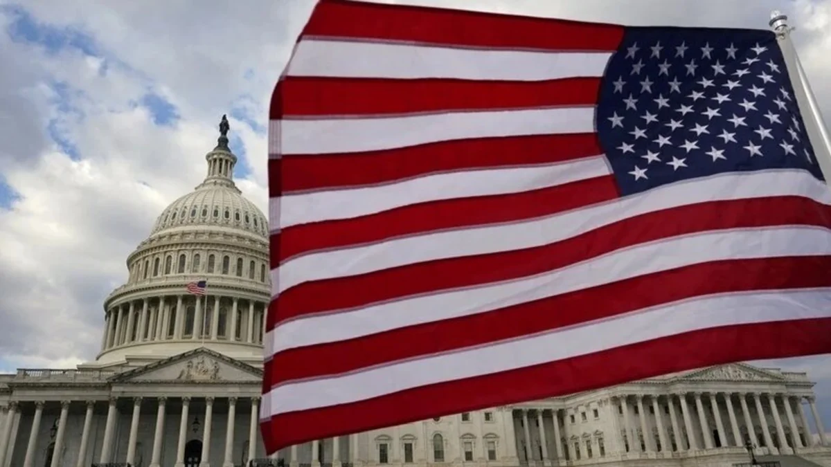 US threatens to disconnect banks from financial system for violating sanctions against Russia