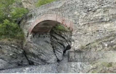 Qaxda məşhur Ulu körpüdə aşınmalar yaranıb