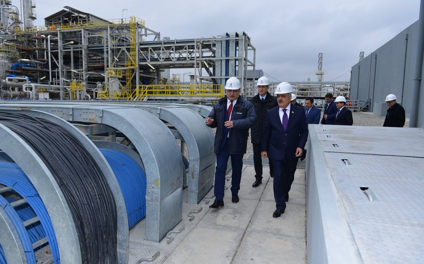 SOCAR-ın rəhbərliyi şirkətin Sumqayıtda yerləşən müəssisələrində görülən işlərlə tanış olub