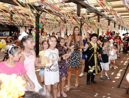 Azerbaijan’s First Lady celebrated her birthday with children