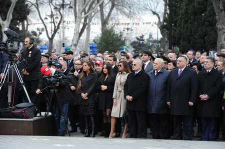 Prezident İlham Əliyev Novruz bayramı münasibətilə ümumxalq şənliyində iştirak edib