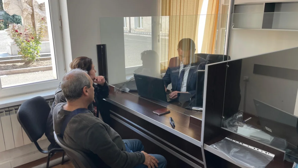 Семь проживающих в Карабахе армян обратились с просьбой о получении гражданства Азербайджана