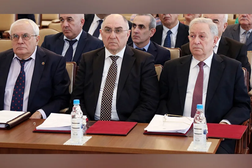 AMEA Rəyasət Heyəti aparatının şöbələrinin Əsasnamələri təsdiq edilib