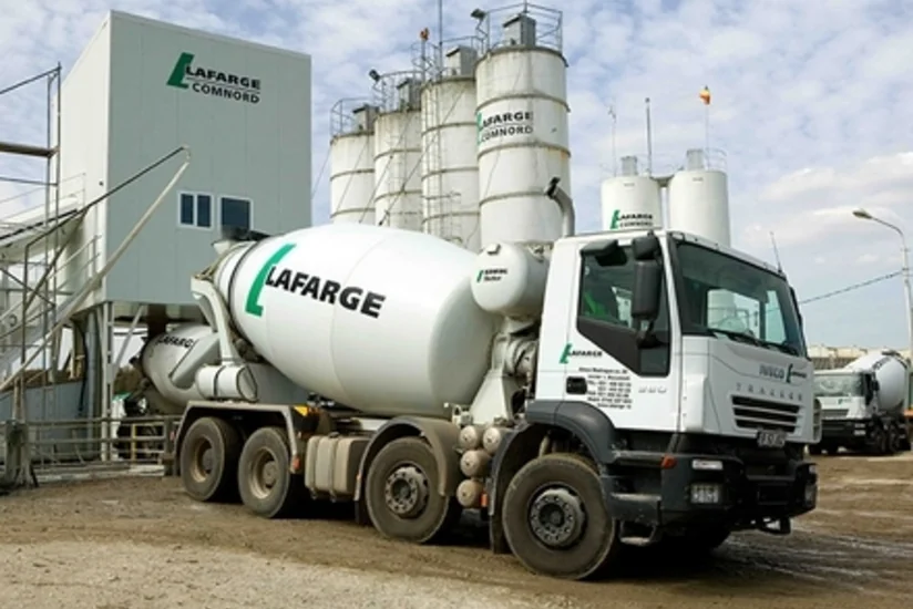 ​KİV: Fransanın şirkəti İŞİD-ə vergi verib, neft alveri edib