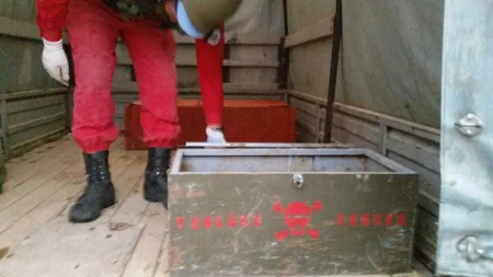 Daşkəsəndə Təhsil şöbəsinin keçmiş binasının zirzəmisində müxtəlif növ silah-sursat tapılıb