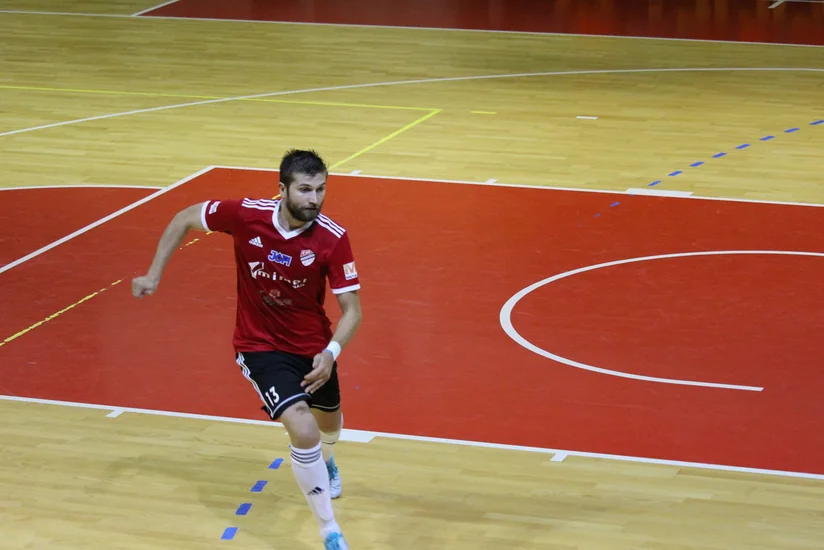 Slovakiyalı futzalçılar Bakıdakı şəraitdən razı qaldılar