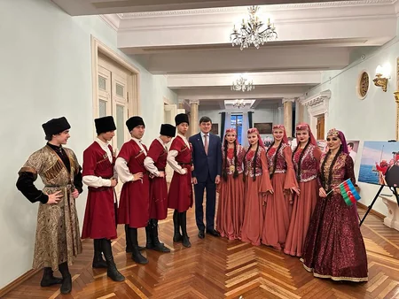 Bişkekdə Heydər Əliyevin 100 illiyi ilə bağlı konsert keçirilib