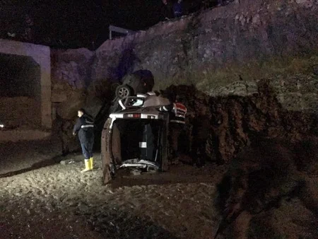 İranlı turistlər Türkiyədə qəzaya düşüb, 8 nəfər ölüb