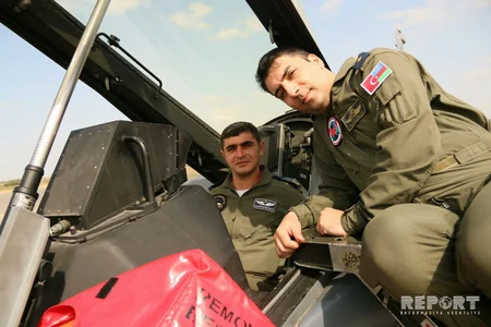 В Азербайджане успешно продолжаются совместные летно-тактические учения TurAz Qartalı - 2017 - ФОТО