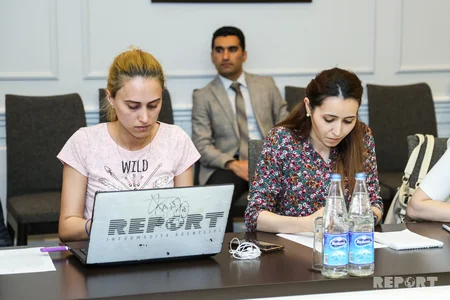 Nazirlik: Aztəminatlı tələbələr həm işləyəcək, həm də təhsillərini davam etdirə biləcəklər