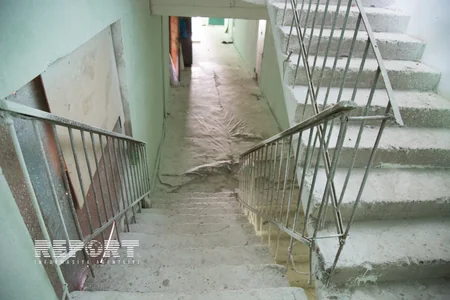 Xətai rayonunda yanan binanın bütün sakinləri evlərinə köçüb - FOTO