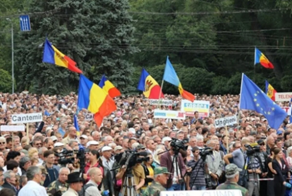 В Кишиневе проходит акция протеста против правительства Санду