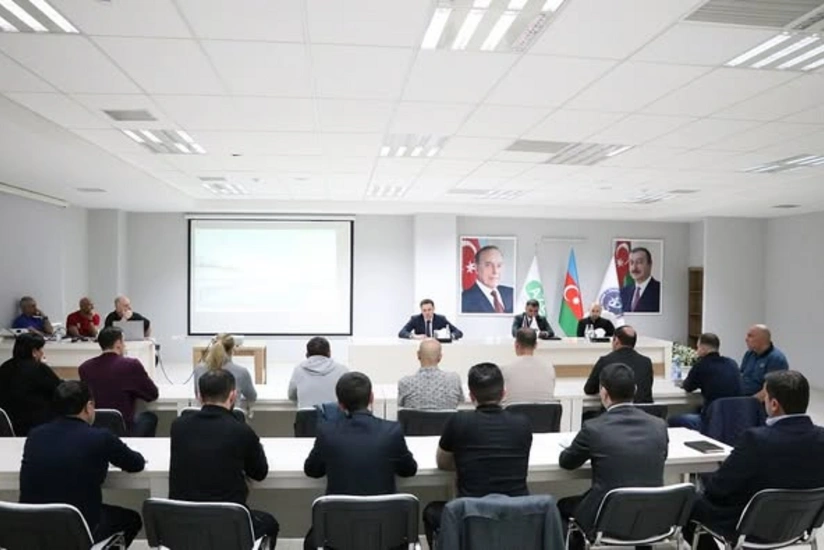 Azərbaycan Regional Voleybol Klublarının nümayəndələri ilə görüş keçirilib