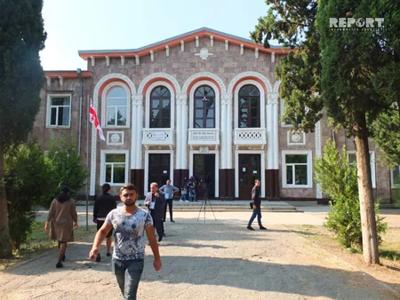 Sabir Hacıyev: “Gürcüstanda yaşayan azərbaycanlılar seçkilərdə fəal iştirak edirlər”