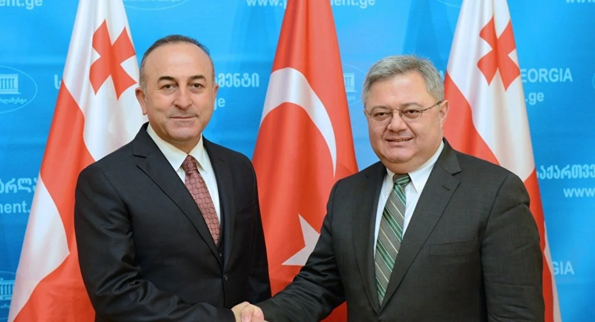 Usupaşvili: Gürcüstan, Türkiyə və Azərbaycanın böyük potensialı var