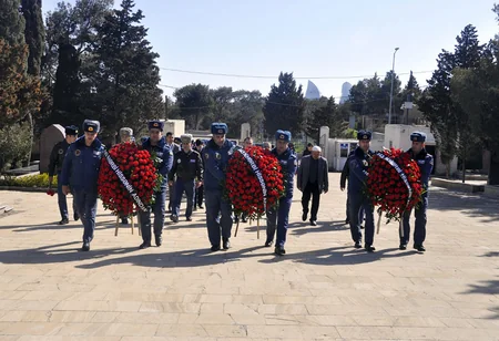 Aprel döyüşlərinin səkkizinci ildönümü ilə əlaqədar tədbirlər keçirilib