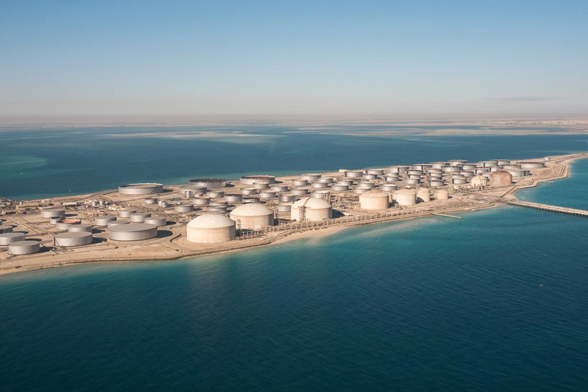 Cənubi Koreyada xaricilərə icarəyə verilən neft anbarları dolub