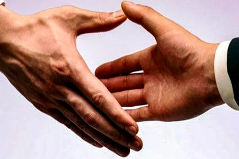 Sumqayıtda salam vermədiyinə görə tanışını öldürən şəxsə hökm oxunub, məhkəmədə qalmaqal yaranıb