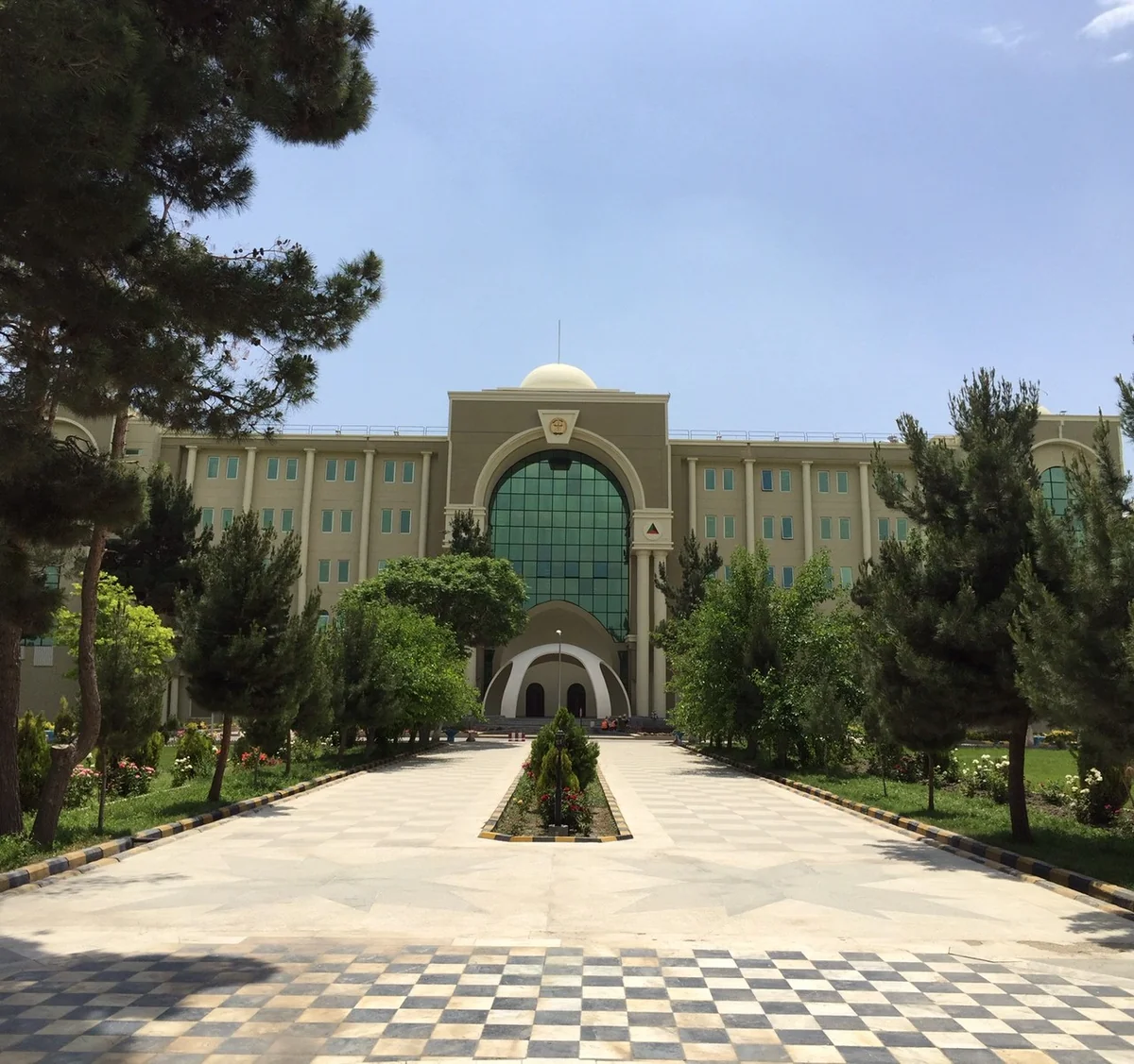 Taliban lisenziyasız silah və nəqliyyat vasitələrinin satışını qadağan edib