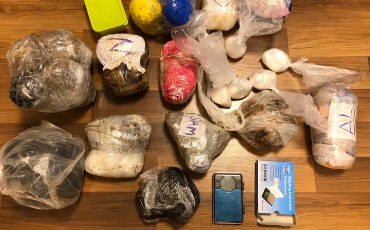 Bakıda 30 kq narkotiklə tutulan şəxsə hökm oxunub