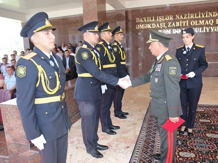 DİN-in Polis Akademiyasında buraxılış mərasimi keçirilib