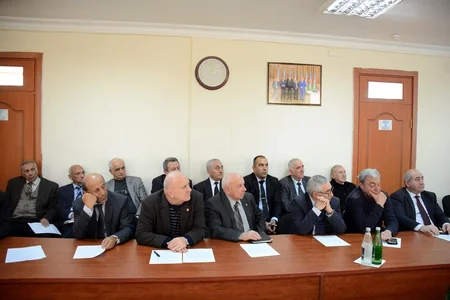 В структуре Института геологии и геофизики НАНА созданы новые отделы