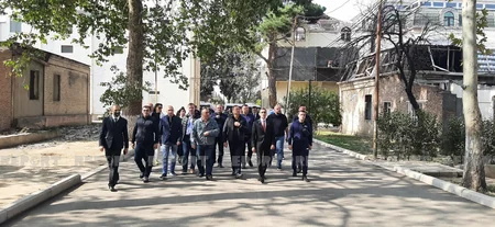 Ukrainian MPs visit areas destroyed by Armenian missiles in Ganja
