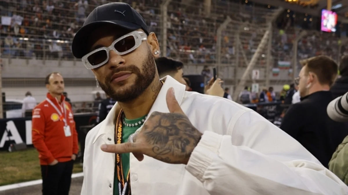 Neymar Barselonaya icarəyə verilməsini istəyib