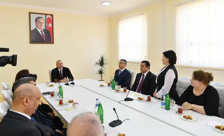 Президент Азербайджана принял участие в открытии жилкомплекса в Кюрдаханы - ФОТО