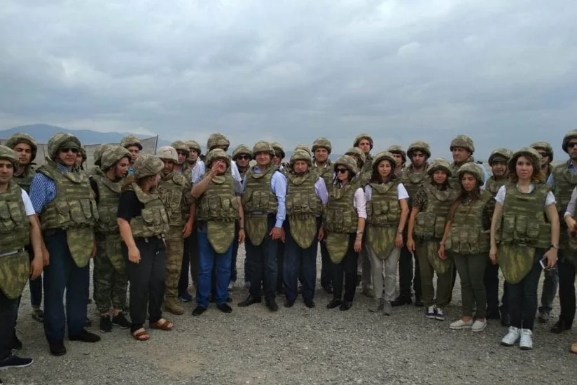Diplomatik xidmət orqanlarının əməkdaşları cəbhə bölgəsinə gediblər