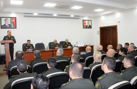 Müdafiə Nazirliyinin tabeliyində olan təşkilatlarda 2018-ci ilin yekunlarına dair toplantılar keçirilib