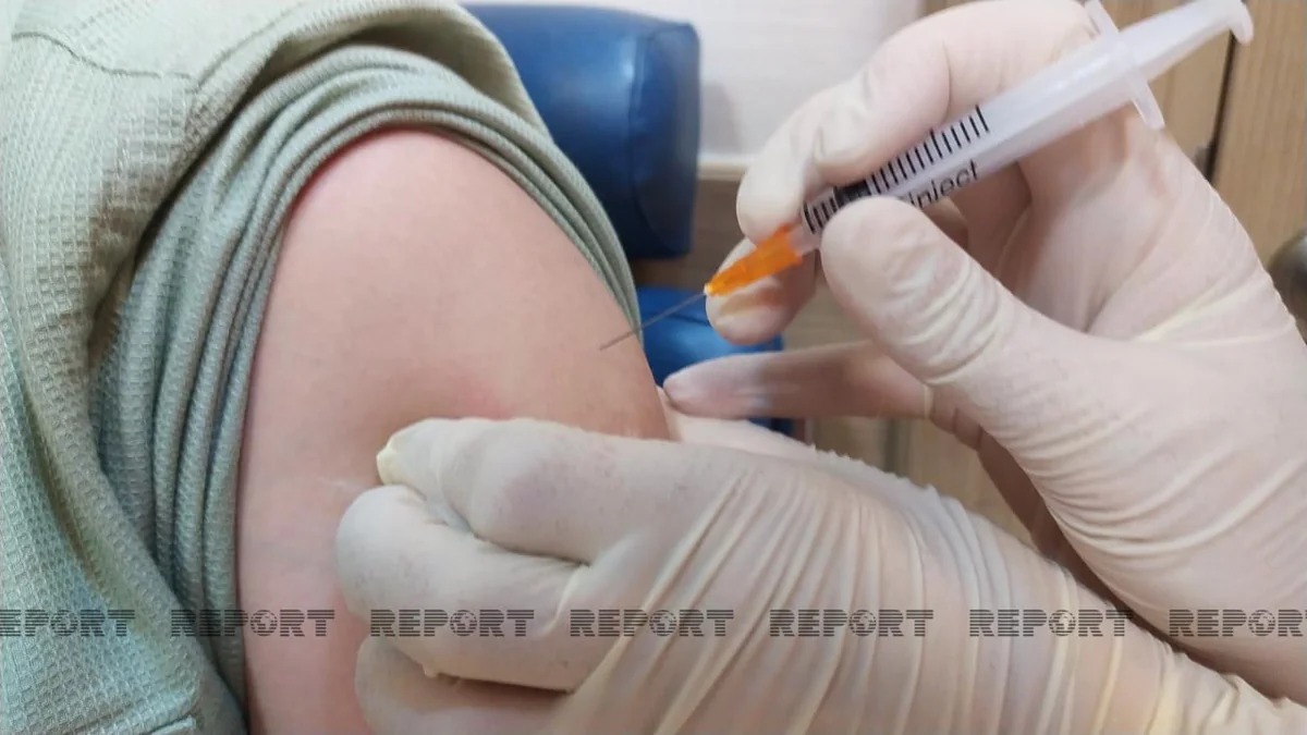 Azerbaijan vaccinates nearly 43,000 people