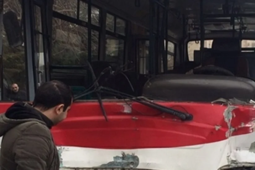 Bakıda baş verən yol qəzasında xəsarət alanların adları məlum olub - YENİLƏNİB 2