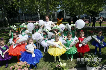 Bakıda Gül bayramı keçirilir - FOTOREPORTAJ